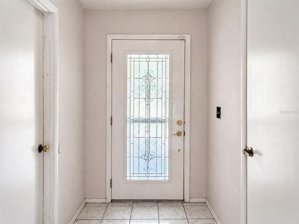 En Venta: $350,000 (3 camas, 2 baños, 1738 Pies cuadrados)