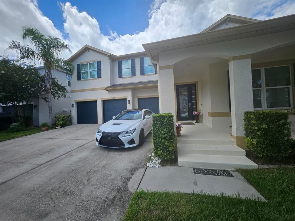 En Venta: $910,000 (5 camas, 4 baños, 3619 Pies cuadrados)