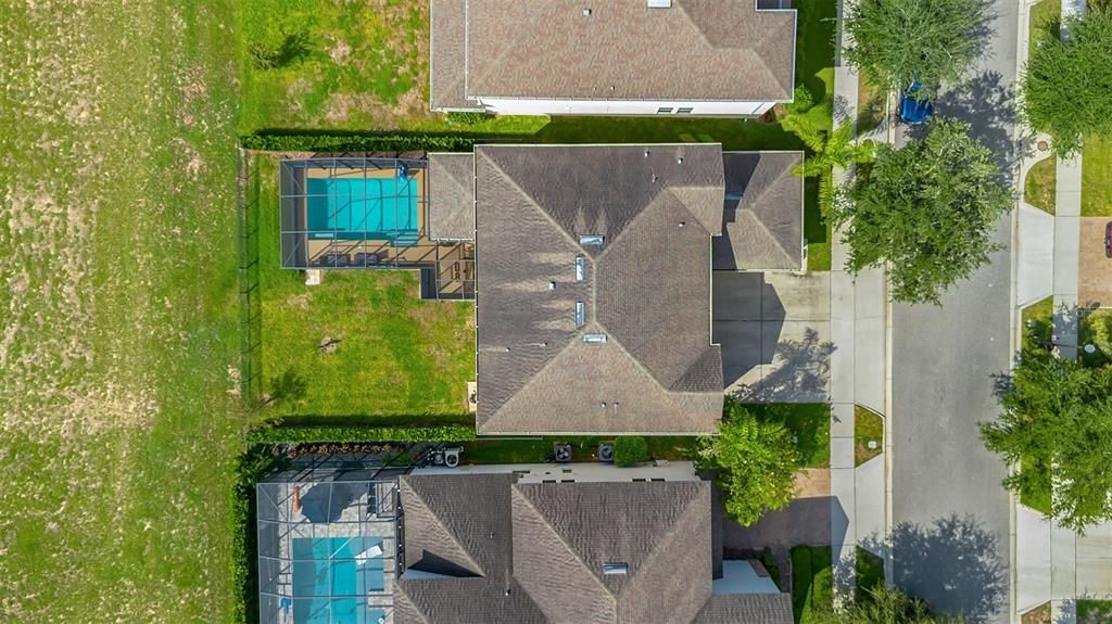 For Sale: $910,000 (5 beds, 4 baths, 3619 Square Feet)
