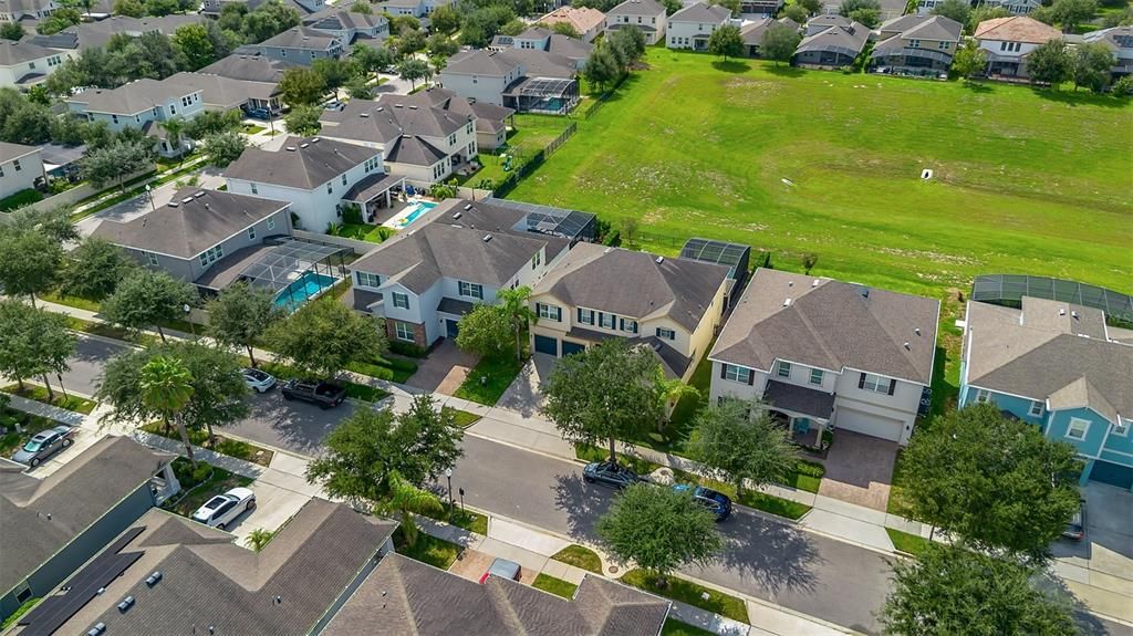 For Sale: $910,000 (5 beds, 4 baths, 3619 Square Feet)