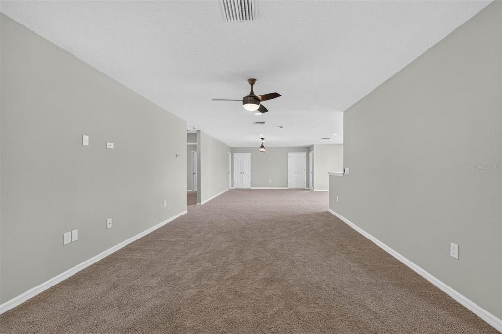 En Venta: $649,900 (9 camas, 6 baños, 4391 Pies cuadrados)