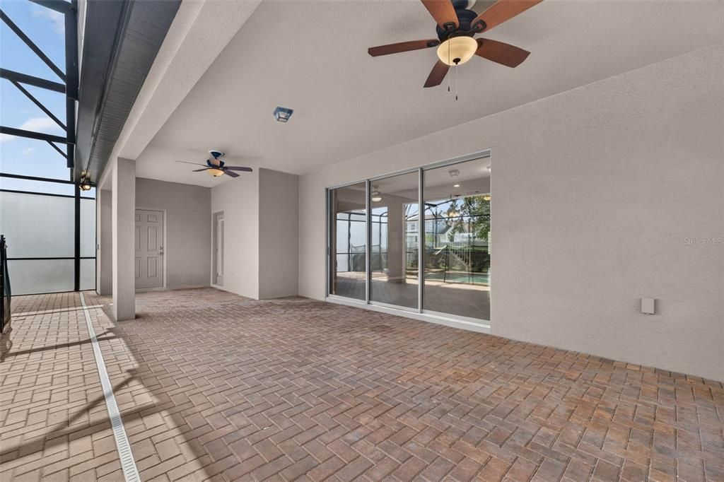En Venta: $649,900 (9 camas, 6 baños, 4391 Pies cuadrados)