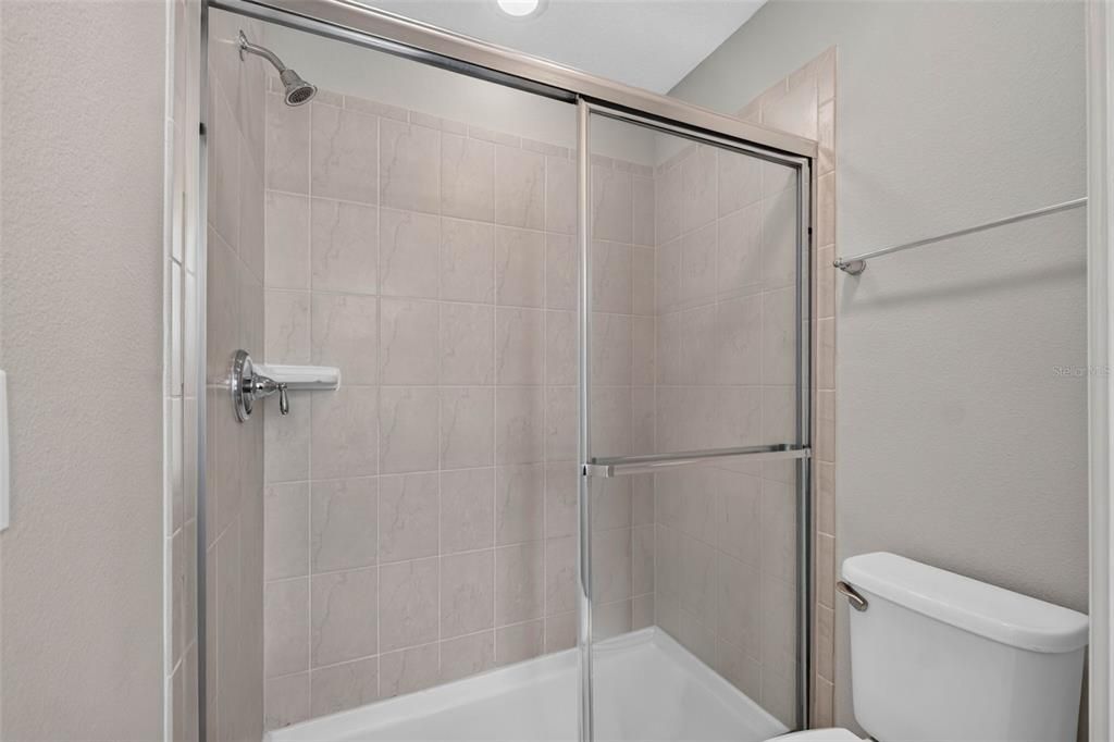 En Venta: $649,900 (9 camas, 6 baños, 4391 Pies cuadrados)
