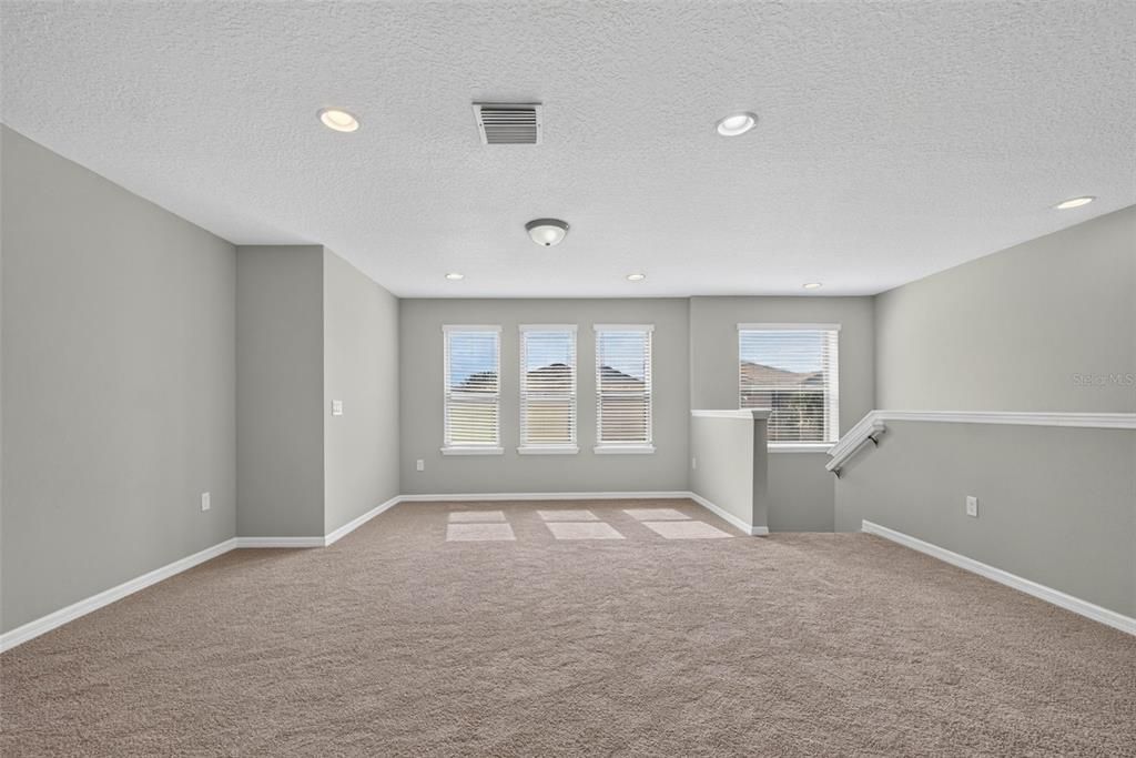 En Venta: $649,900 (9 camas, 6 baños, 4391 Pies cuadrados)