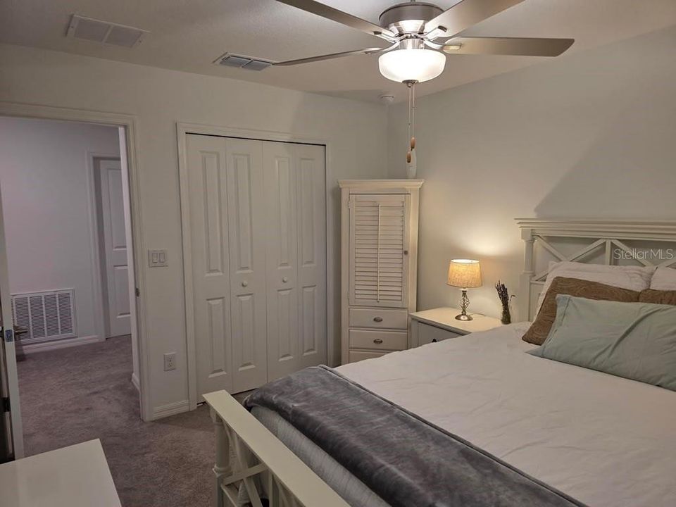 For Rent: $2,900 (4 beds, 2 baths, 2582 Square Feet)