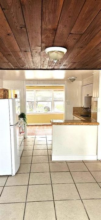 В аренду: $1,550 (2 спален, 1 ванн, 892 Квадратных фут)