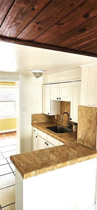 В аренду: $1,550 (2 спален, 1 ванн, 892 Квадратных фут)