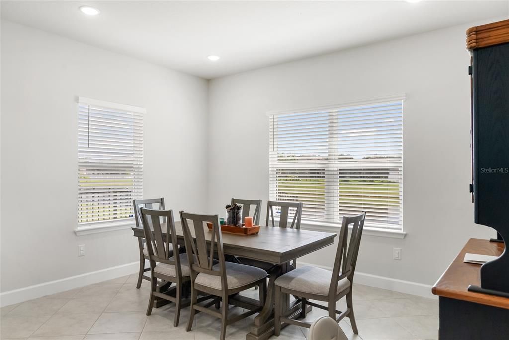 For Sale: $510,000 (4 beds, 3 baths, 2550 Square Feet)