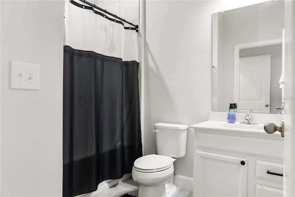 For Sale: $510,000 (4 beds, 3 baths, 2550 Square Feet)