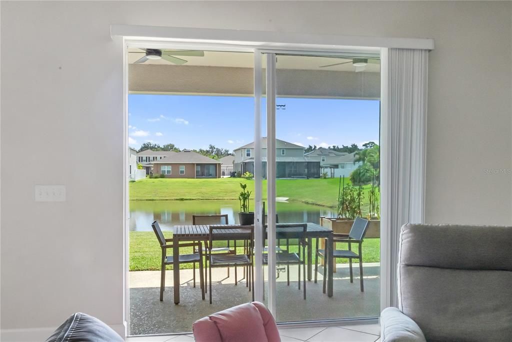 For Sale: $510,000 (4 beds, 3 baths, 2550 Square Feet)
