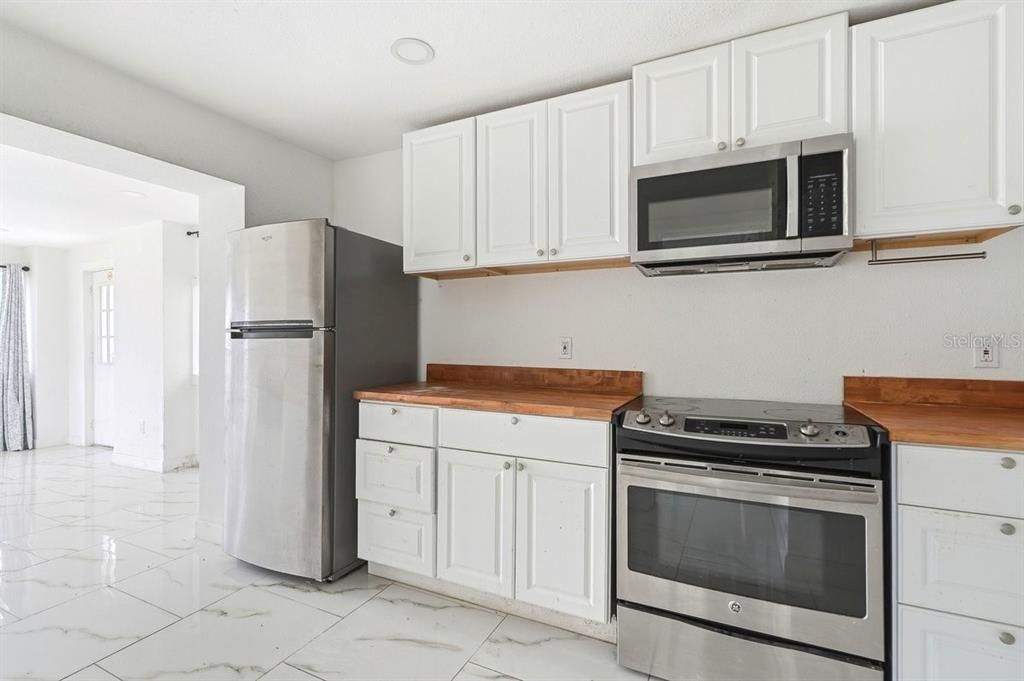 En Venta: $900,000 (8 camas, 7 baños, 4492 Pies cuadrados)