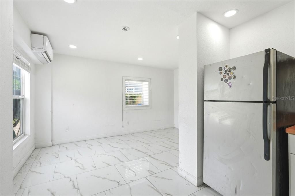 En Venta: $900,000 (8 camas, 7 baños, 4492 Pies cuadrados)