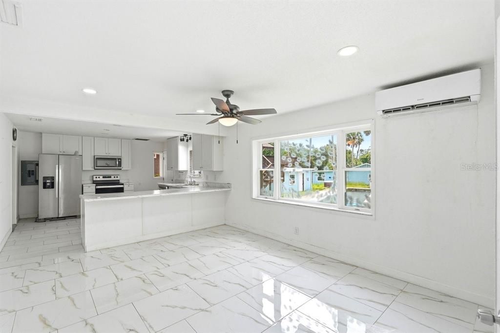 En Venta: $900,000 (8 camas, 7 baños, 4492 Pies cuadrados)