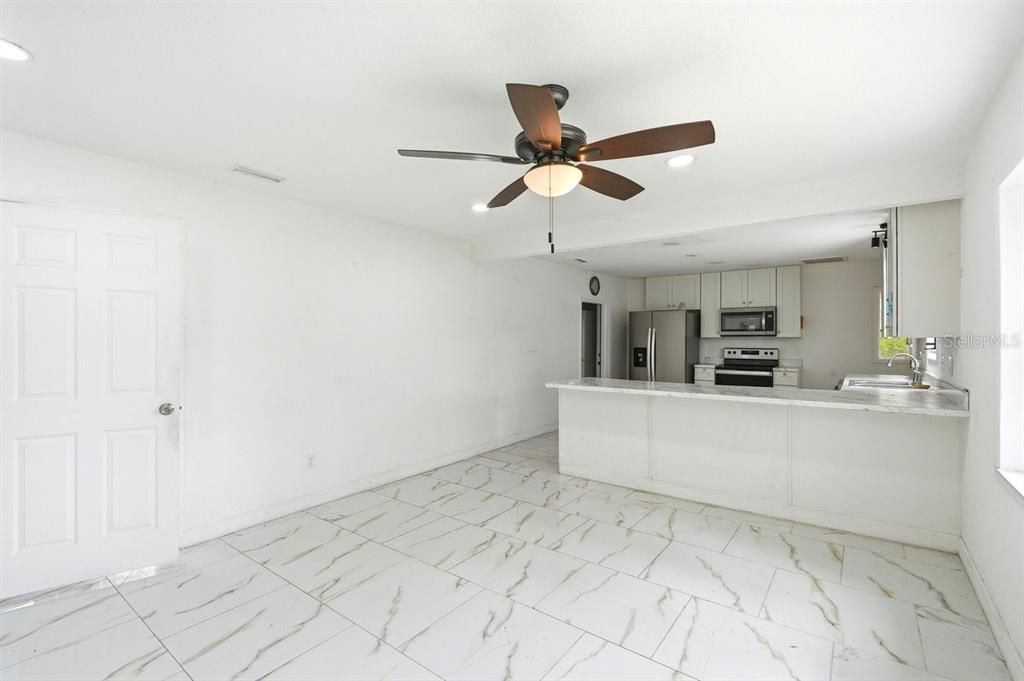 En Venta: $900,000 (8 camas, 7 baños, 4492 Pies cuadrados)