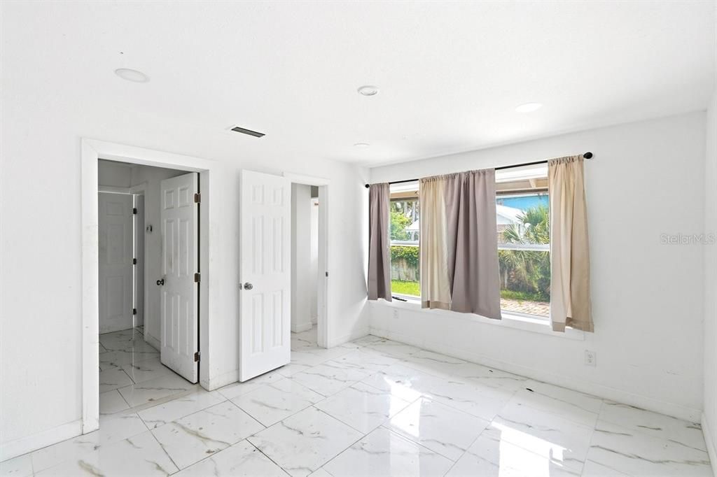 En Venta: $900,000 (8 camas, 7 baños, 4492 Pies cuadrados)
