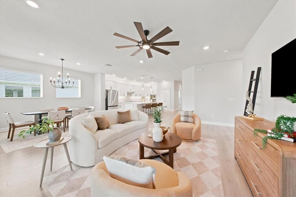 En Venta: $625,000 (4 camas, 3 baños, 2417 Pies cuadrados)