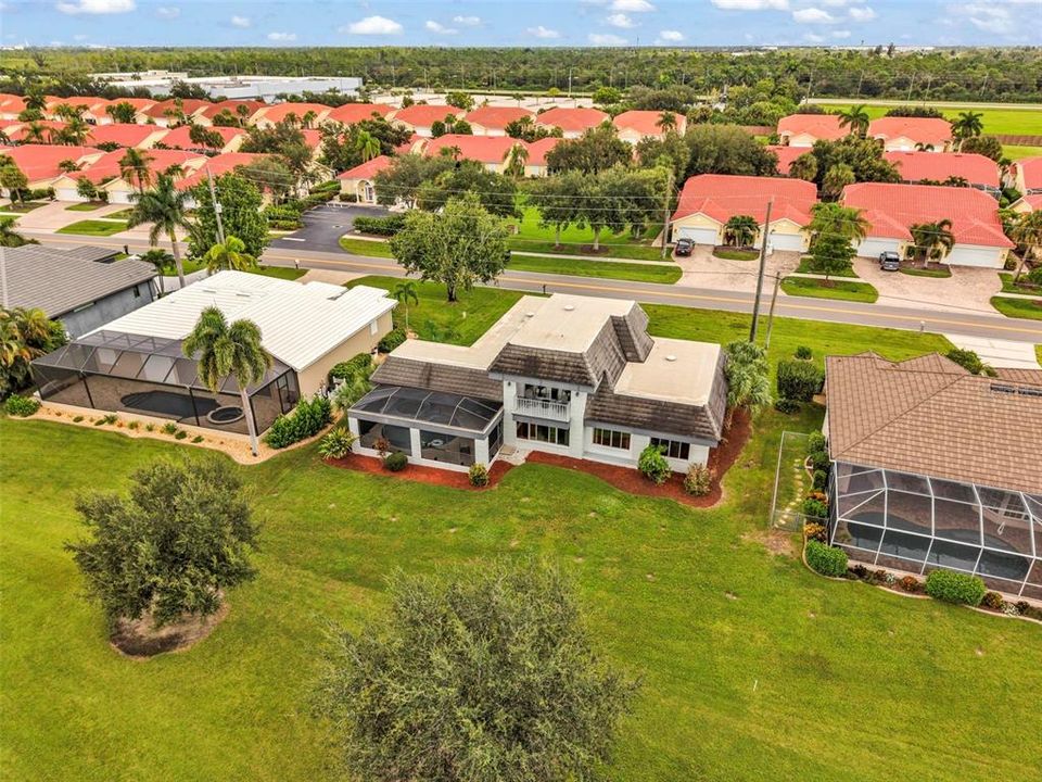 En Venta: $499,400 (3 camas, 3 baños, 2267 Pies cuadrados)