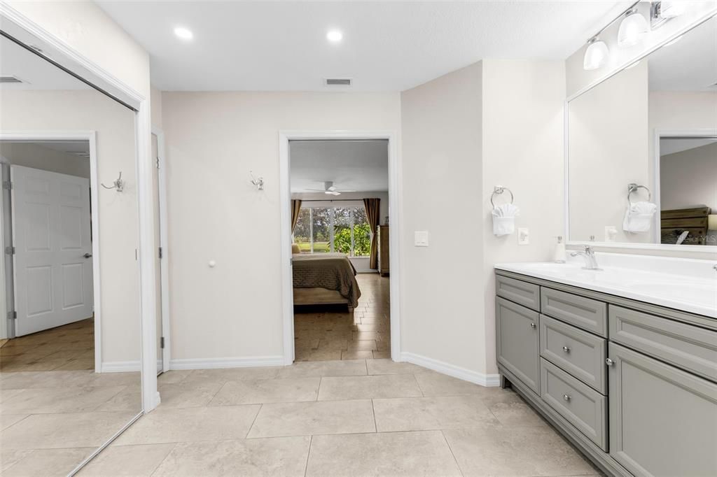 En Venta: $499,400 (3 camas, 3 baños, 2267 Pies cuadrados)