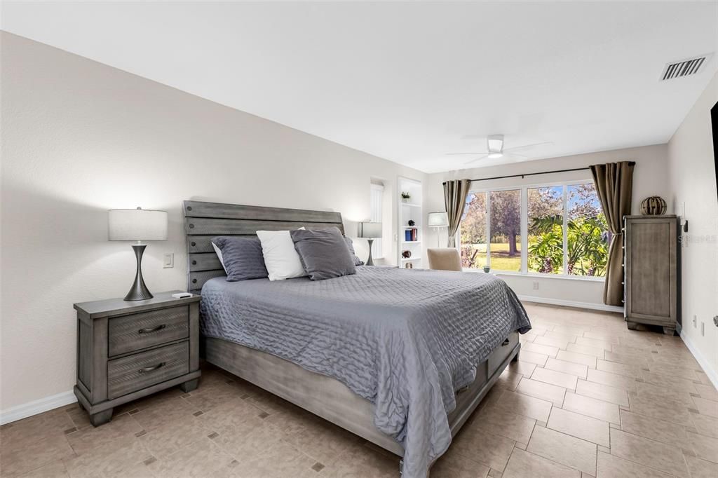 En Venta: $499,400 (3 camas, 3 baños, 2267 Pies cuadrados)