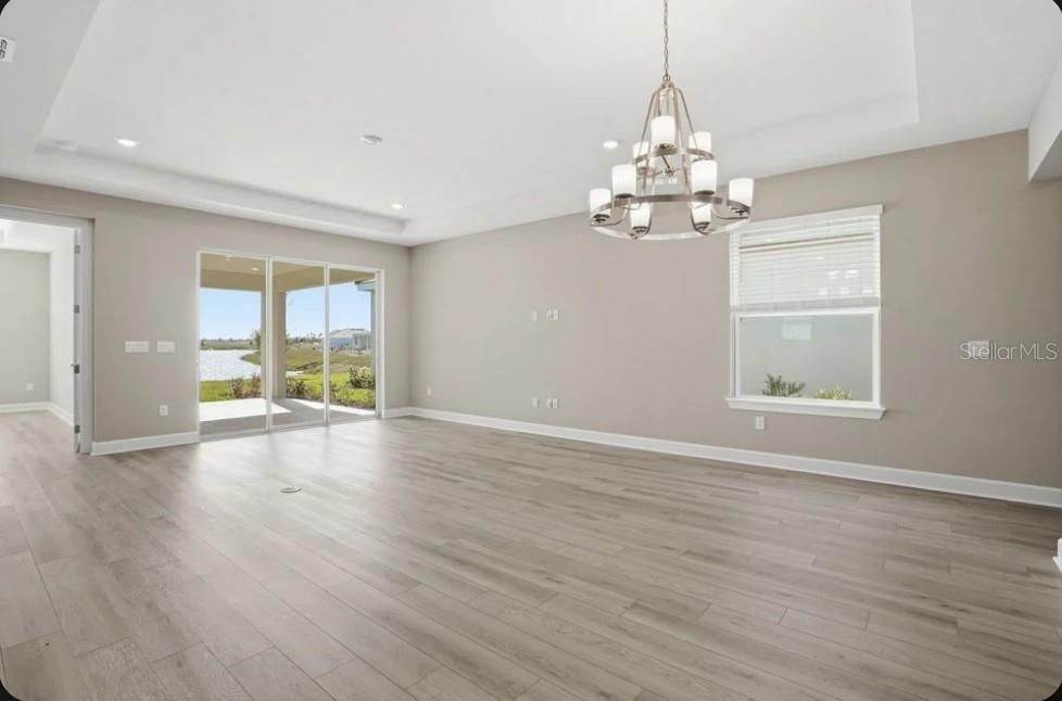 En Venta: $489,999 (2 camas, 2 baños, 1778 Pies cuadrados)