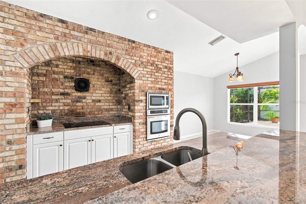 For Sale: $399,900 (3 beds, 2 baths, 1725 Square Feet)