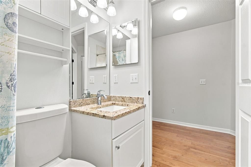 For Sale: $399,900 (3 beds, 2 baths, 1725 Square Feet)