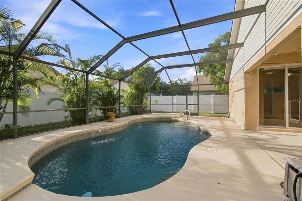 For Sale: $399,900 (3 beds, 2 baths, 1725 Square Feet)