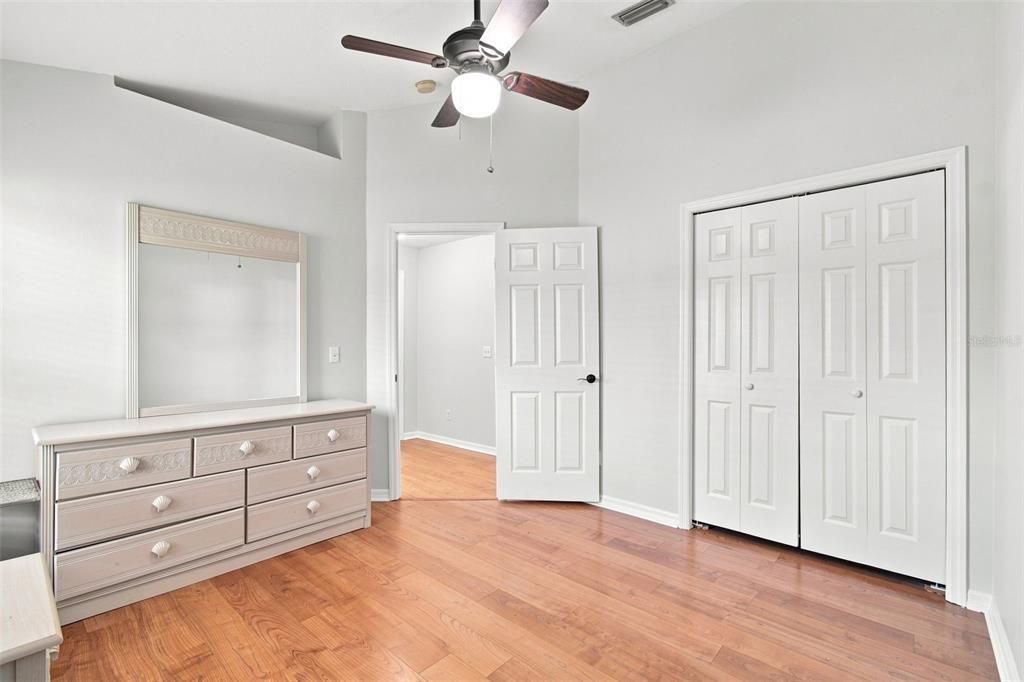 For Sale: $399,900 (3 beds, 2 baths, 1725 Square Feet)