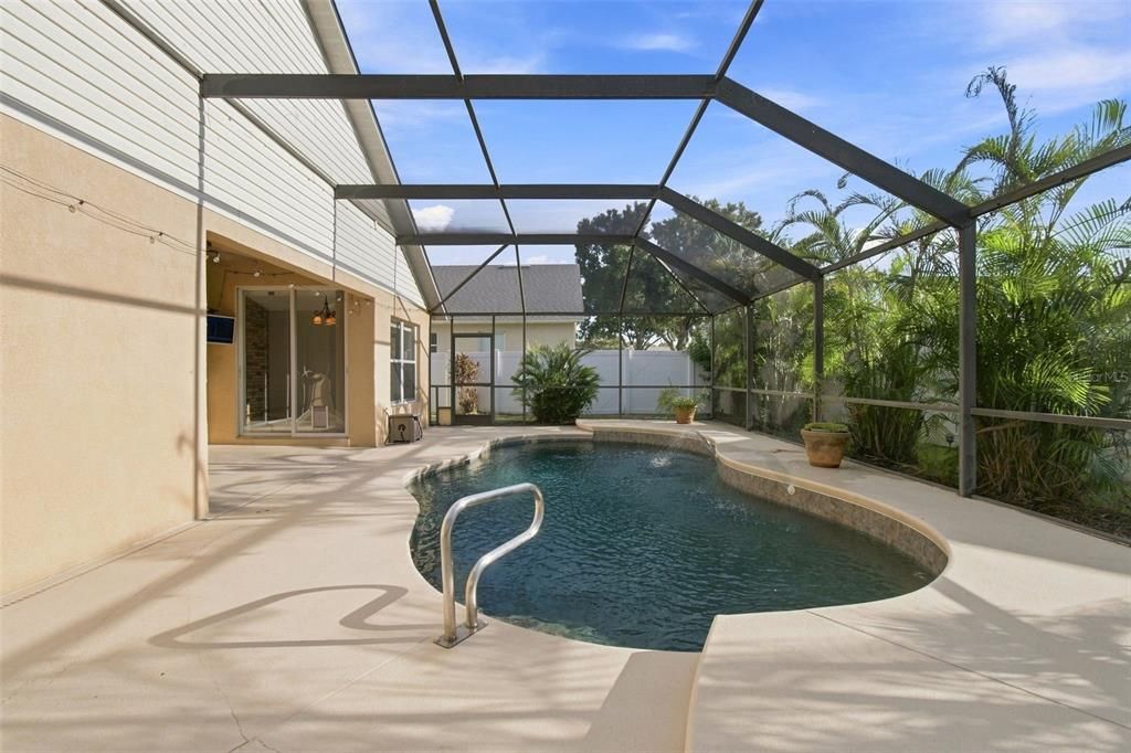 For Sale: $399,900 (3 beds, 2 baths, 1725 Square Feet)