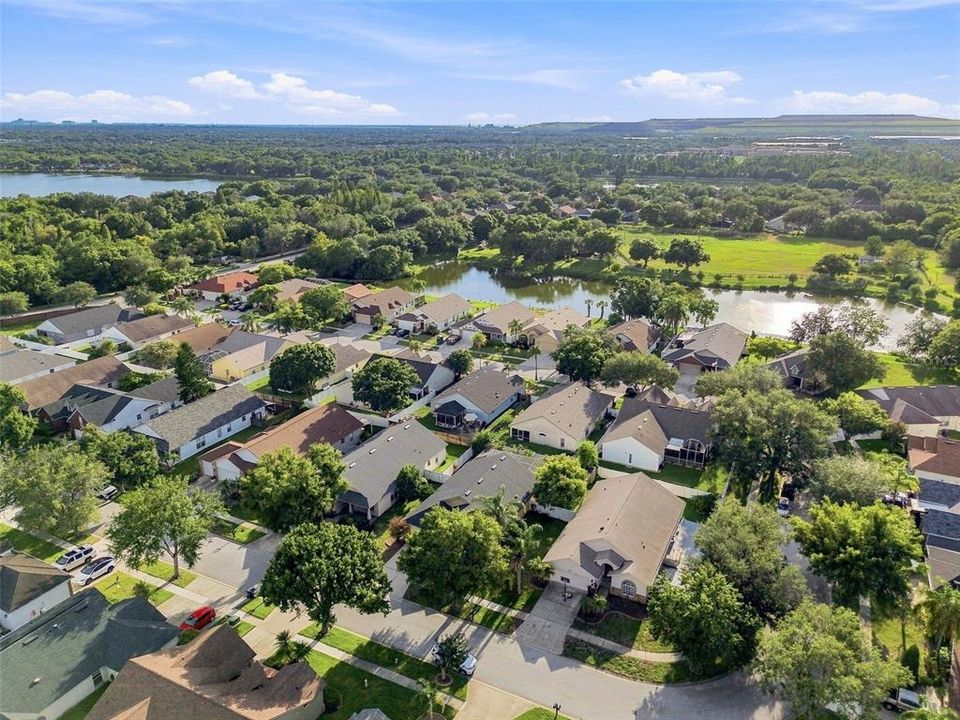 For Sale: $399,900 (3 beds, 2 baths, 1725 Square Feet)