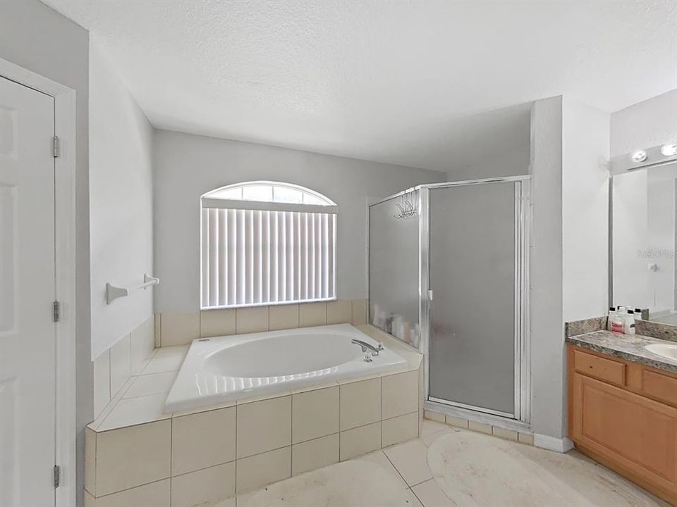 For Sale: $694,900 (4 beds, 4 baths, 3158 Square Feet)