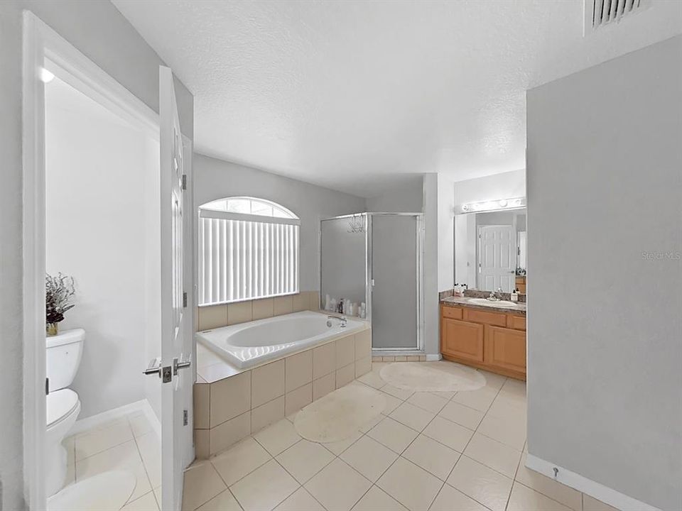 For Sale: $694,900 (4 beds, 4 baths, 3158 Square Feet)