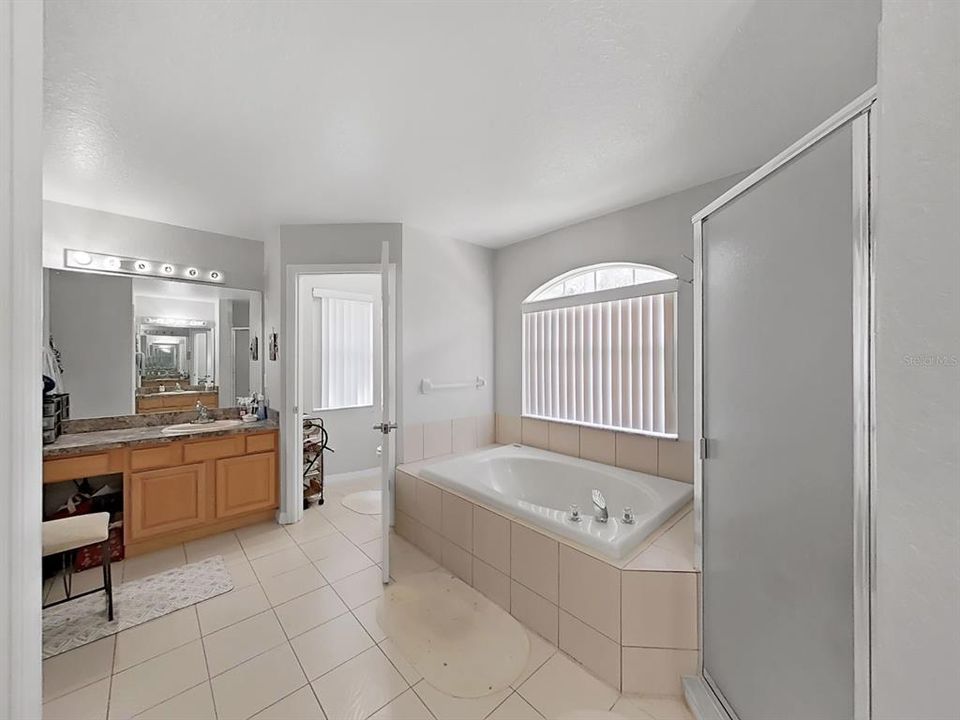 For Sale: $694,900 (4 beds, 4 baths, 3158 Square Feet)