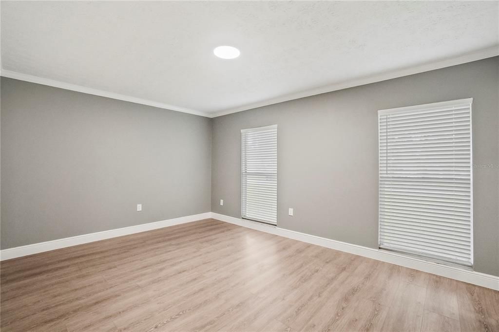 En Venta: $385,000 (3 camas, 2 baños, 1527 Pies cuadrados)