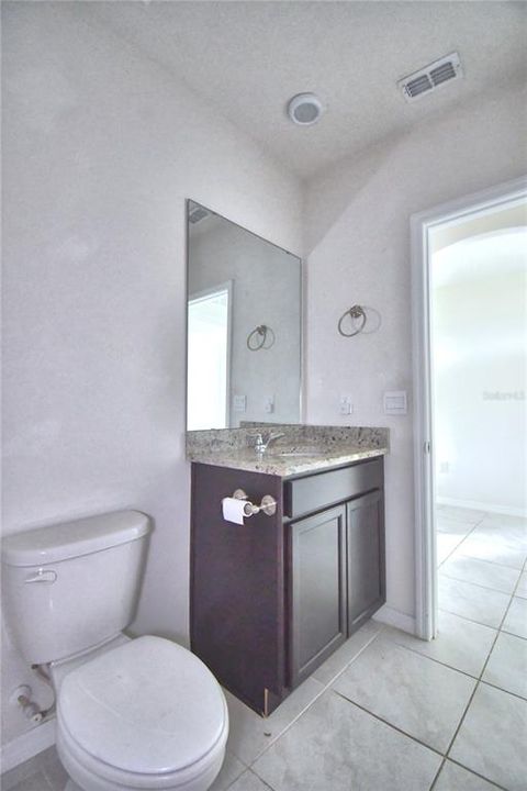 For Sale: $390,000 (4 beds, 2 baths, 1828 Square Feet)