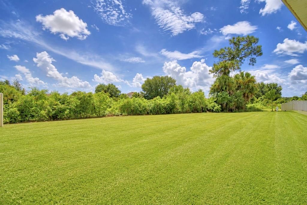 For Sale: $390,000 (4 beds, 2 baths, 1828 Square Feet)