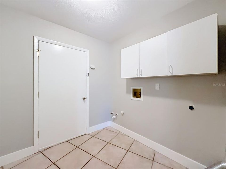 En Venta: $533,000 (3 camas, 2 baños, 1922 Pies cuadrados)