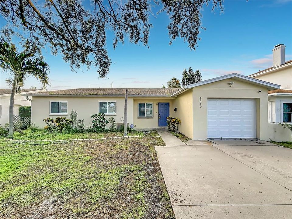 En Venta: $399,900 (3 camas, 2 baños, 1647 Pies cuadrados)