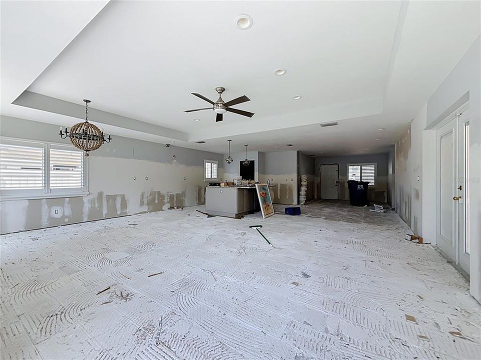 En Venta: $399,900 (3 camas, 2 baños, 1647 Pies cuadrados)