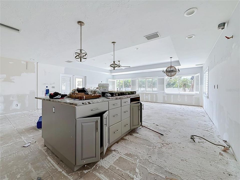 En Venta: $399,900 (3 camas, 2 baños, 1647 Pies cuadrados)