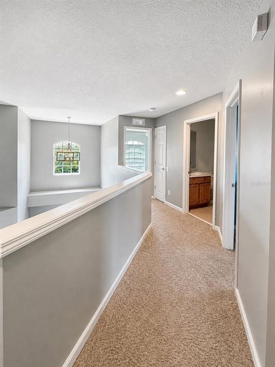En Venta: $534,000 (4 camas, 3 baños, 2562 Pies cuadrados)