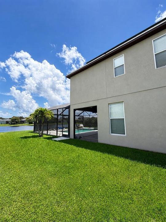 En Venta: $534,000 (4 camas, 3 baños, 2562 Pies cuadrados)