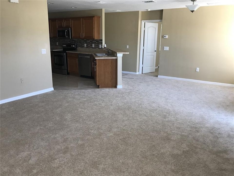 For Rent: $1,750 (2 beds, 2 baths, 1268 Square Feet)