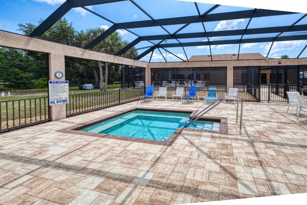 For Sale: $140,000 (2 beds, 2 baths, 1104 Square Feet)