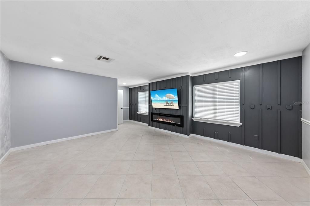 En Venta: $349,000 (3 camas, 2 baños, 1708 Pies cuadrados)