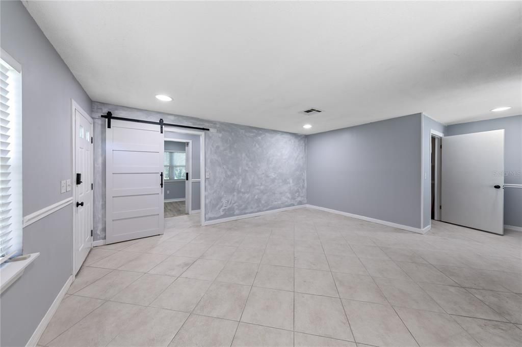 En Venta: $349,000 (3 camas, 2 baños, 1708 Pies cuadrados)