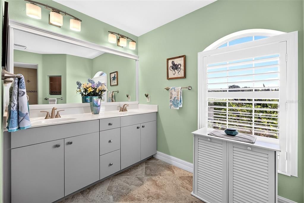 Active With Contract: $439,900 (3 beds, 2 baths, 1896 Square Feet)