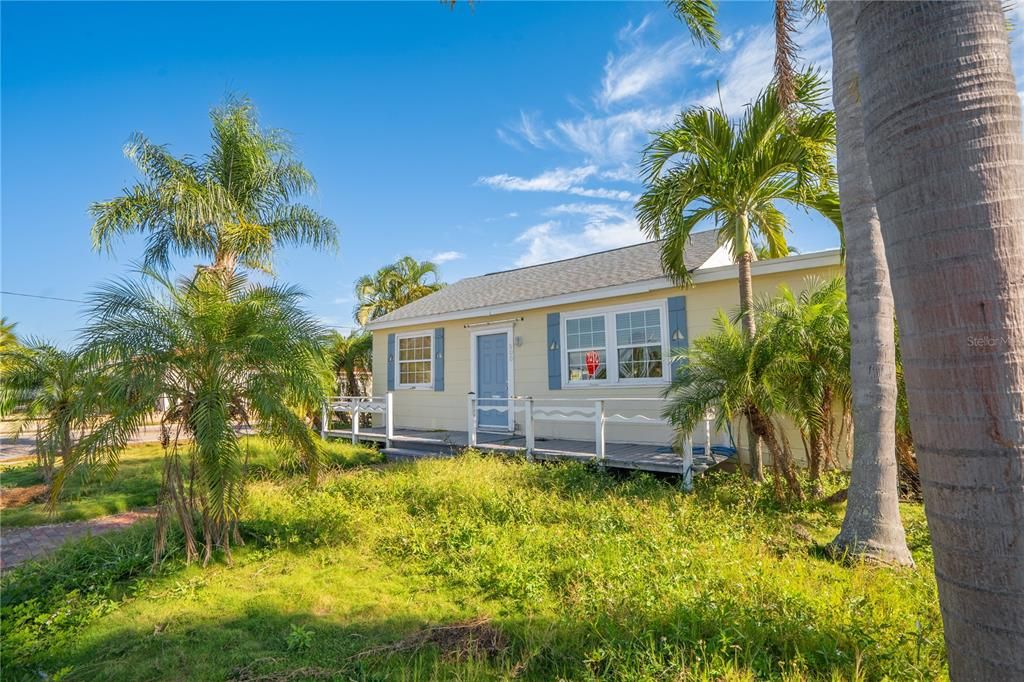 En Venta: $399,900 (4 camas, 3 baños, 1149 Pies cuadrados)