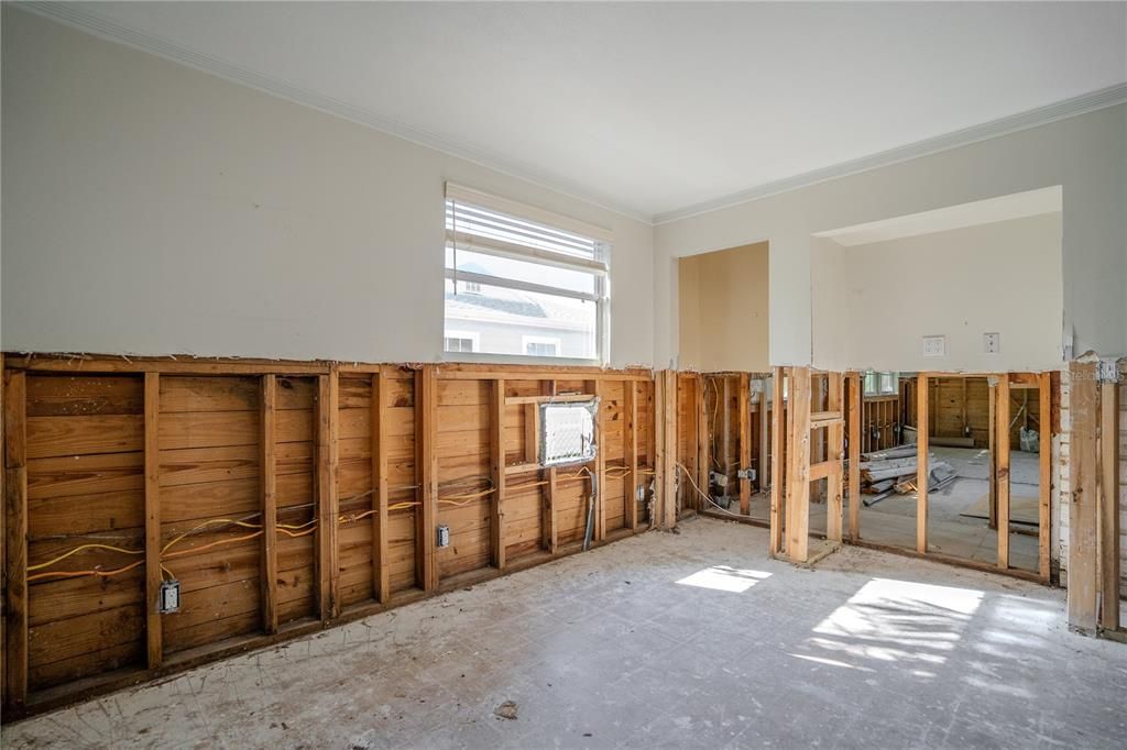 En Venta: $399,900 (4 camas, 3 baños, 1149 Pies cuadrados)