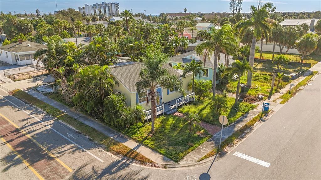 En Venta: $399,900 (4 camas, 3 baños, 1149 Pies cuadrados)
